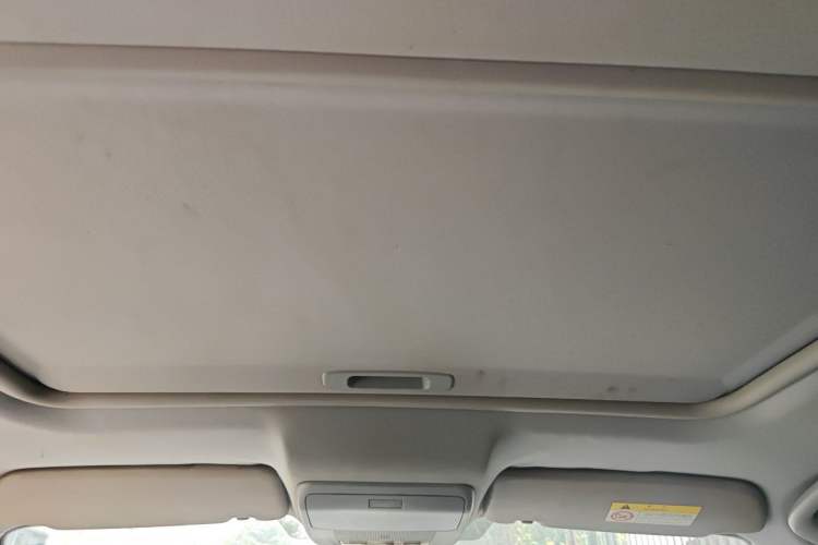 Used Peugeot 3008 2016 2.0L Automatic Trend Edition Headliner