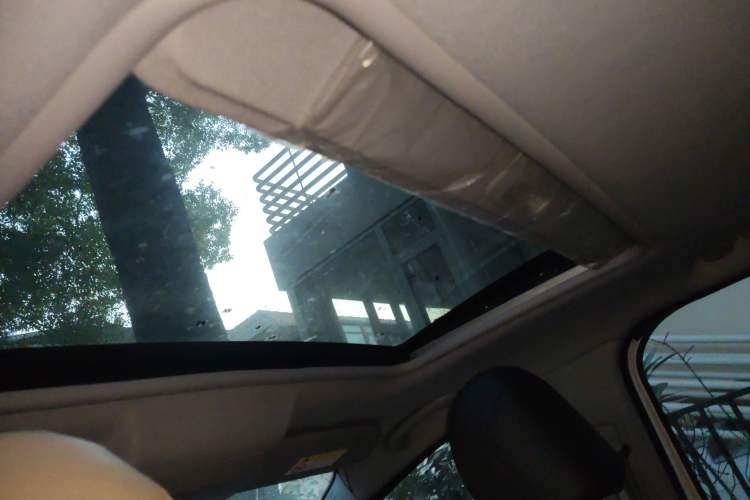 Used Peugeot 3008 2016 2.0L Automatic Classic Edition Headliner