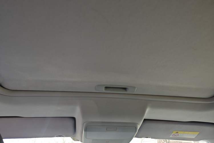 Used Peugeot 3008 2016 1.6THP Automatic Classic Edition Headliner