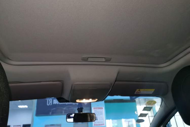 Used Peugeot 3008 2016 2.0L Automatic Classic Edition Headliner