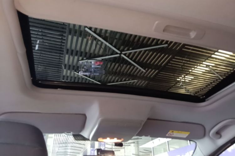 Used Peugeot 3008 2016 1.6THP Automatic Classic Edition Headliner
