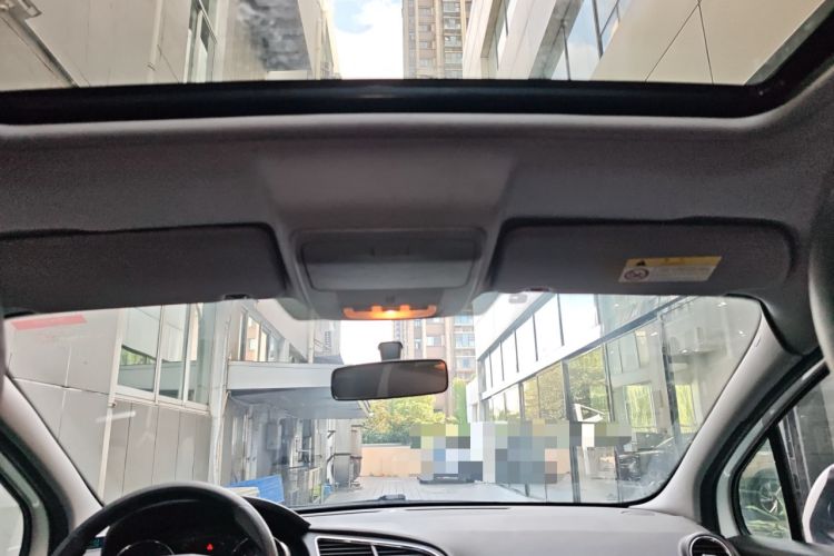 Used Peugeot 3008 2016 2.0L Automatic Classic Edition Headliner