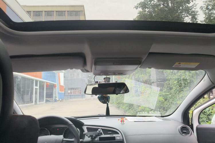 Used Peugeot 3008 2016 1.6THP Automatic Trend Edition Headliner