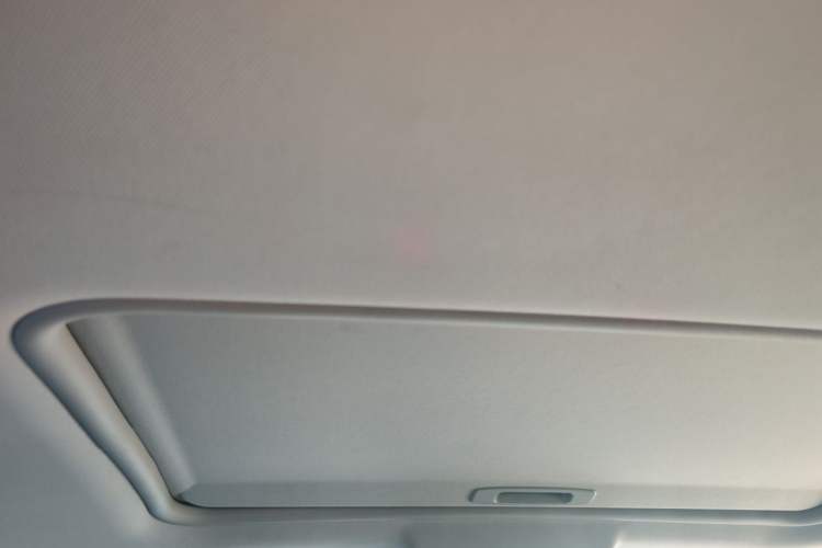 Used Peugeot 3008 2016 2.0L Automatic Classic Edition Headliner