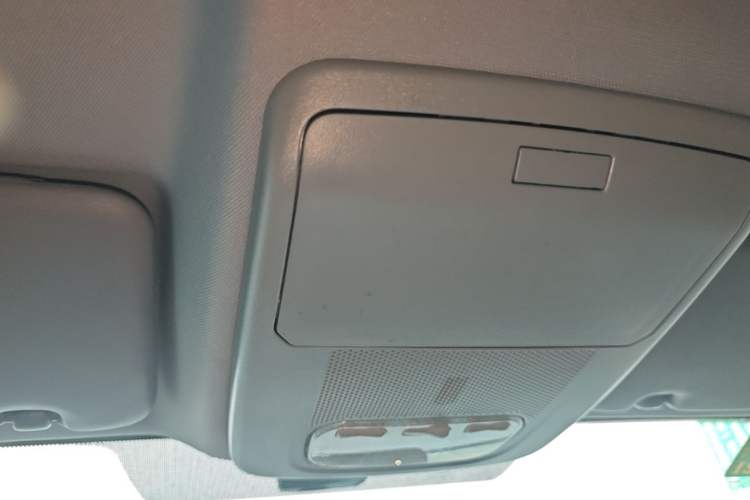 Used Peugeot 3008 2016 1.6THP Automatic Classic Edition Headliner