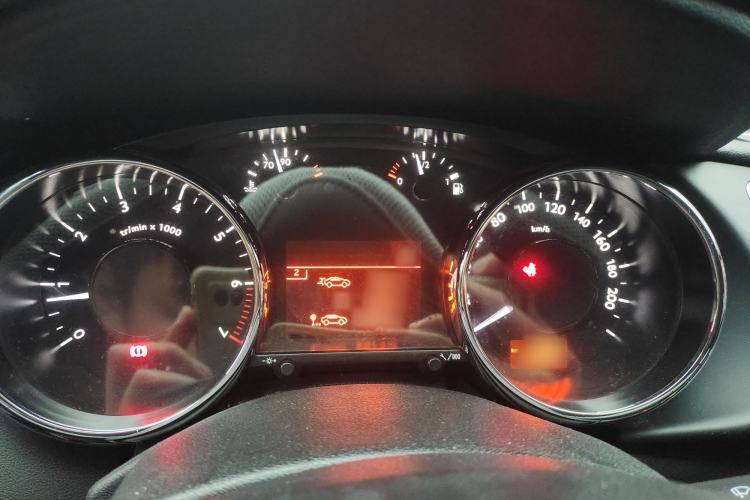 Used Peugeot 3008 2016 2.0L Automatic Classic Edition Instrument Cluster
