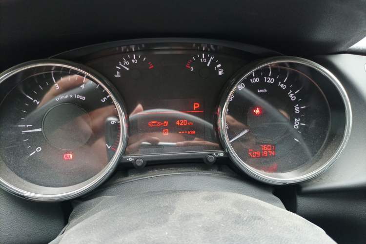Used Peugeot 3008 2016 2.0L Automatic Classic Edition Instrument Cluster