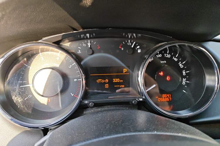 Used Peugeot 3008 2016 2.0L Automatic Classic Edition Instrument Cluster