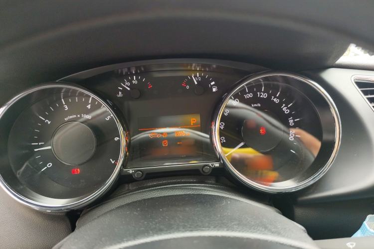 Used Peugeot 3008 2016 1.6THP Automatic Classic Edition Instrument Cluster