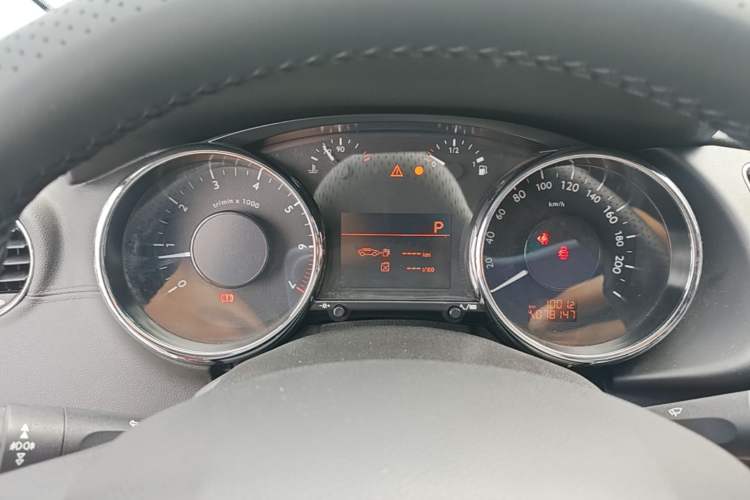 Used Peugeot 3008 2016 2.0L Automatic Classic Edition Instrument Cluster