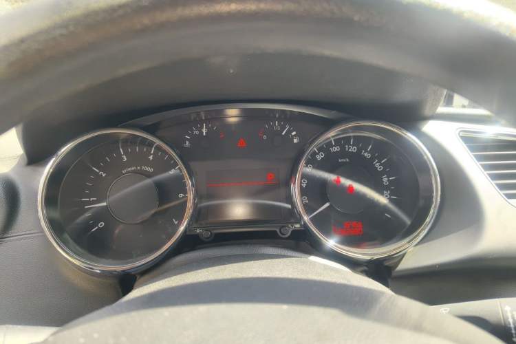 Used Peugeot 3008 2016 2.0L Automatic Classic Edition Instrument Cluster