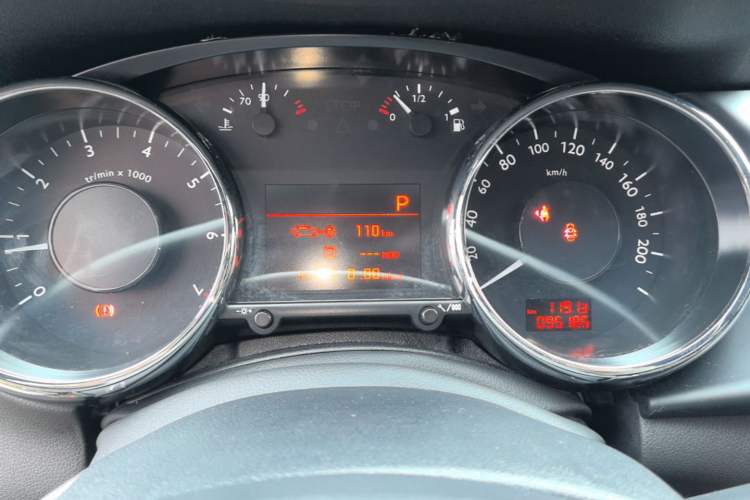 Used Peugeot 3008 2016 1.6THP Automatic Classic Edition Instrument Cluster