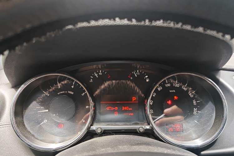 Used Peugeot 3008 2016 2.0L Automatic Trend Edition Instrument Cluster