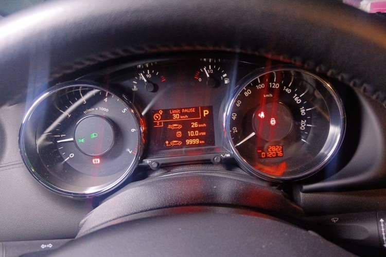 Used Peugeot 3008 2016 1.6THP Automatic Prestige Edition Instrument Cluster