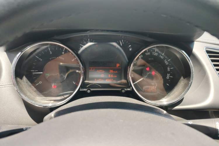 Used Peugeot 3008 2016 1.6THP Automatic Classic Edition Instrument Cluster