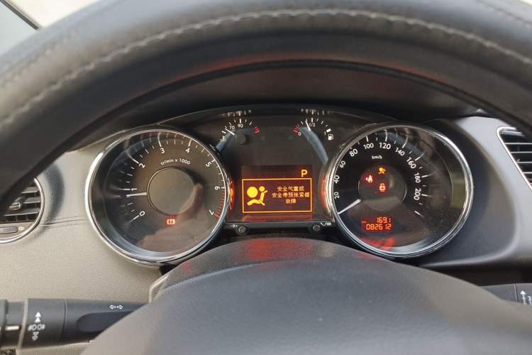 Used Peugeot 3008 2016 2.0L Automatic Classic Edition Instrument Cluster
