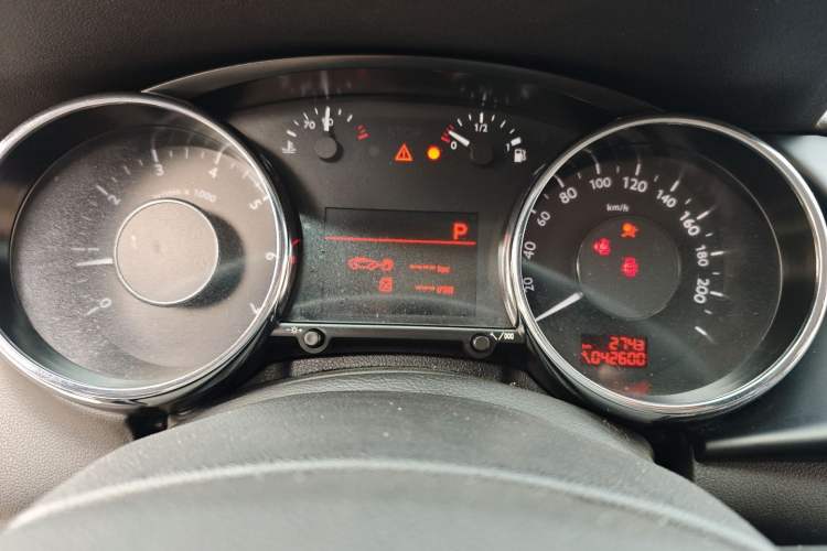 Used Peugeot 3008 2016 2.0L Automatic Standard Edition Instrument Cluster