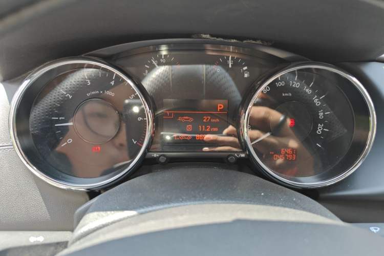 Used Peugeot 3008 2016 2.0L Automatic Classic Edition Instrument Cluster