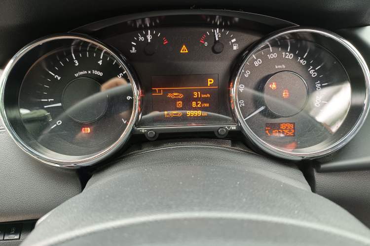 Used Peugeot 3008 2016 1.6THP Automatic Classic Edition Instrument Cluster