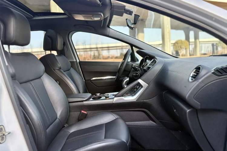 Used Peugeot 3008 2016 1.6THP Automatic Trend Edition Interior 1