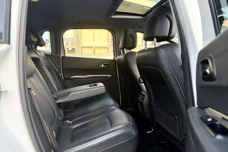 Used Peugeot 3008 2016 1.6THP Automatic Trend Edition Interior 3