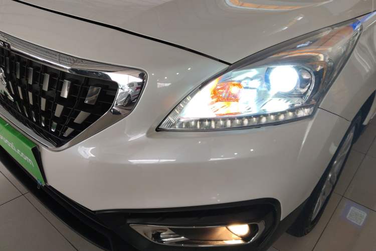 Used Peugeot 3008 2016 1.6THP Automatic Classic Edition Left Front Headlight