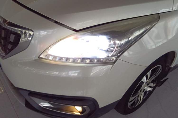 Used Peugeot 3008 2016 1.6THP Automatic Classic Edition Left Front Headlight