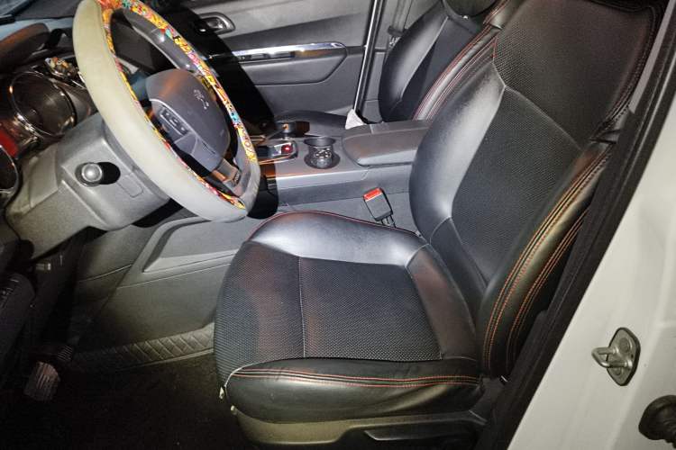 Used Peugeot 3008 2016 1.6THP Automatic Classic Edition Left Front Seat