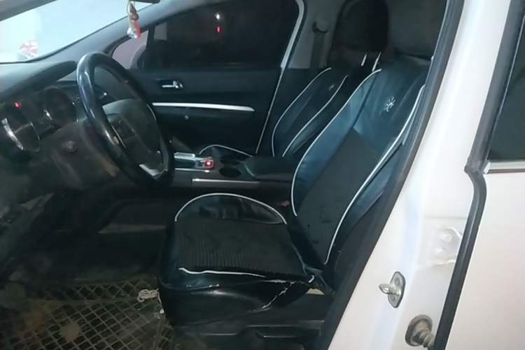 Used Peugeot 3008 2016 2.0L Automatic Classic Edition Left Front Seat