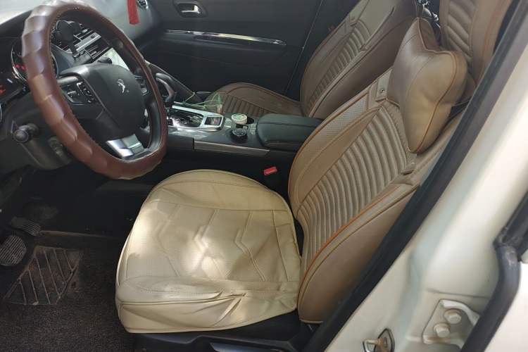 Used Peugeot 3008 2016 1.6THP Automatic Classic Edition Left Front Seat