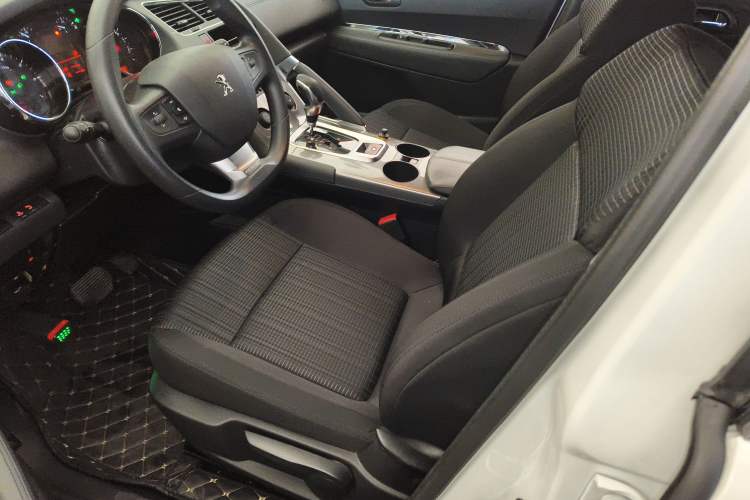Used Peugeot 3008 2016 2.0L Automatic Classic Edition Left Front Seat