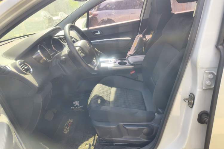 Used Peugeot 3008 2016 2.0L Automatic Classic Edition Left Front Seat