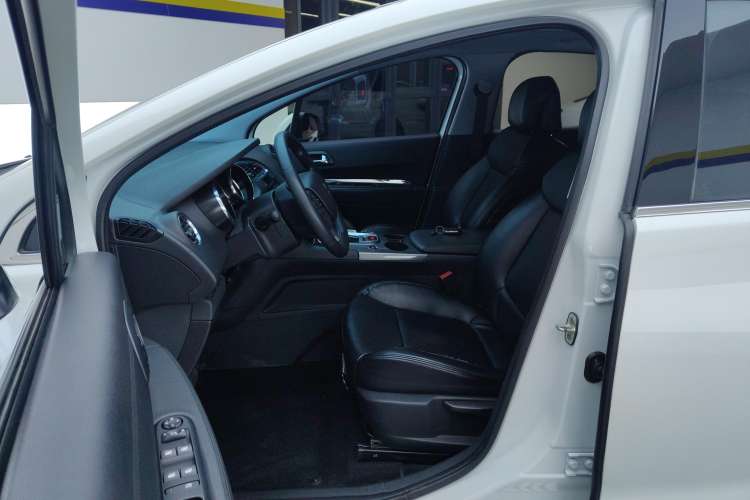 Used Peugeot 3008 2016 2.0L Automatic Classic Edition Left Front Seat