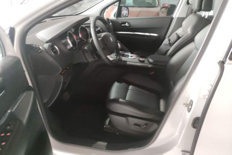 Used Peugeot 3008 2016 1.6THP Automatic Trend Edition Left Front Seat