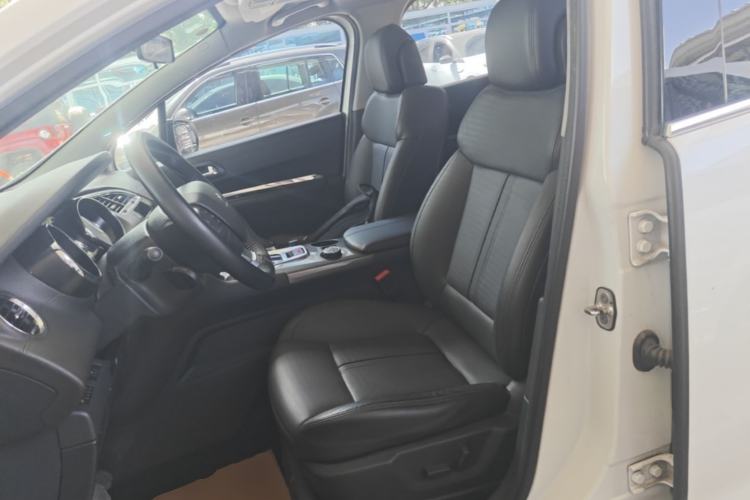 Used Peugeot 3008 2016 1.6THP Automatic Trend Edition Left Front Seat