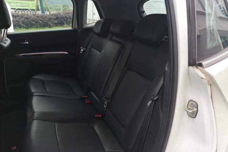 Used Peugeot 3008 2016 2.0L Automatic Classic Edition Left Rear Seat