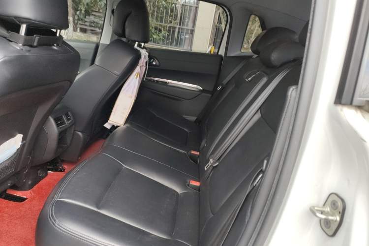 Used Peugeot 3008 2016 2.0L Automatic Classic Edition Left Rear Seat