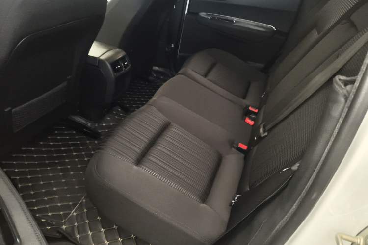 Used Peugeot 3008 2016 2.0L Automatic Classic Edition Left Rear Seat