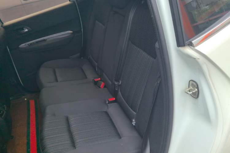 Used Peugeot 3008 2016 1.6THP Automatic Classic Edition Left Rear Seat