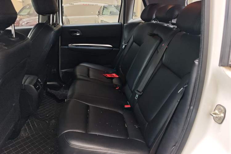 Used Peugeot 3008 2016 2.0L Automatic Classic Edition Left Rear Seat