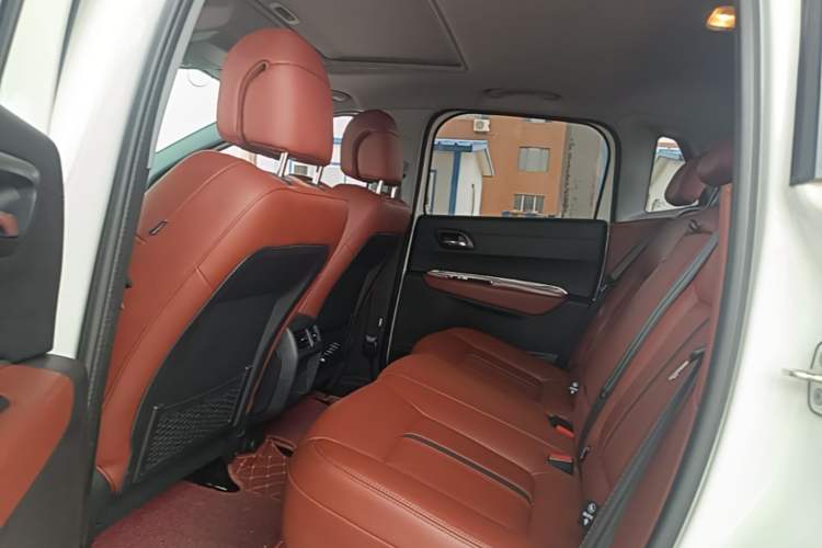 Used Peugeot 3008 2016 2.0L Automatic Trend Edition Left Rear Seat