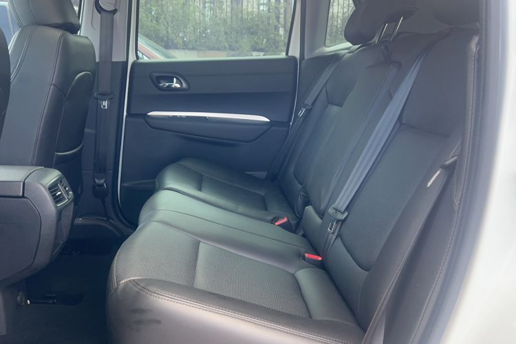 Used Peugeot 3008 2016 2.0L Automatic Classic Edition Left Rear Seat