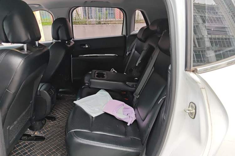 Used Peugeot 3008 2016 2.0L Automatic Classic Edition Left Rear Seat