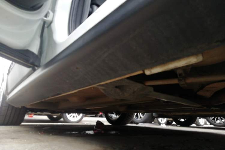Used Peugeot 3008 2016 1.6THP Automatic Standard Edition Left Side Sill