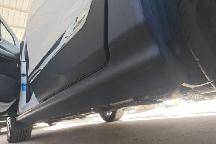 Used Peugeot 3008 2016 1.6THP Automatic Trend Edition Left Side Sill