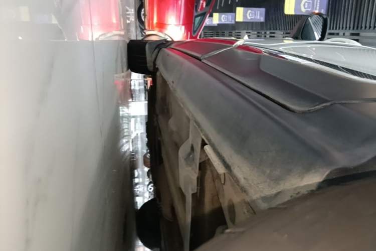 Used Peugeot 3008 2016 1.6THP Automatic Classic Edition Left Side Sill