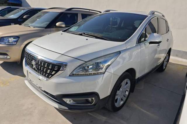 Ojetý Peugeot 3008 2016 2.0L Automatic Standard Edition