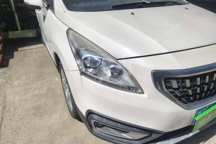 Used Peugeot 3008 2016 2.0L Automatic Classic Edition Right Front Headlight
