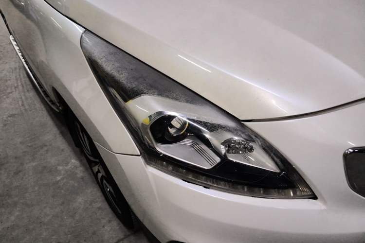 Used Peugeot 3008 2016 1.6THP Automatic Trend Edition Right Front Headlight