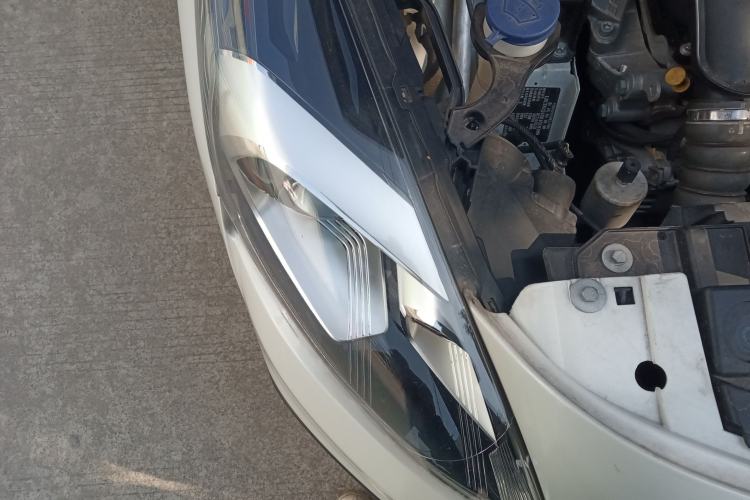Used Peugeot 3008 2016 1.6THP Automatic Trend Edition Right Front Headlight